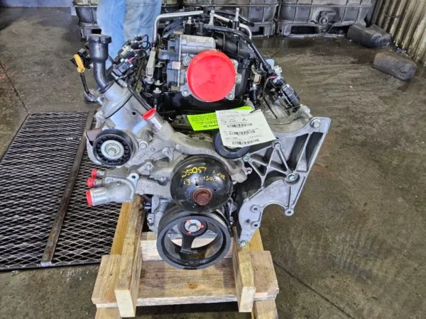 Chevy Truck Avalanche 1500 Engine 2
