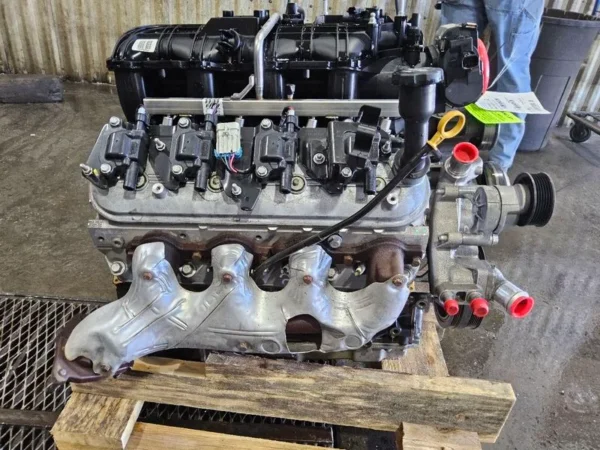Chevy Truck Avalanche 1500 Engine 4