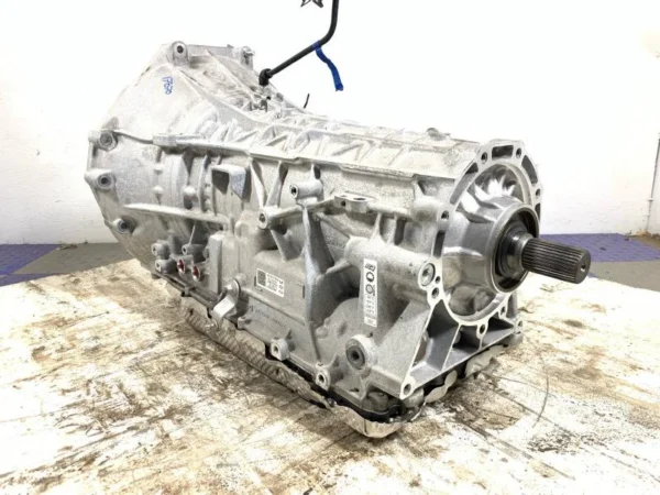 Ford F-350 Super Duty Transmission 2